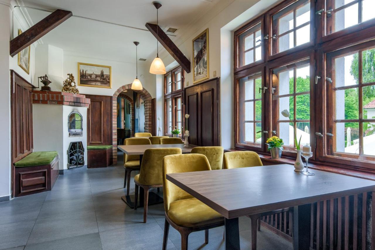 Kadyny Folwark Hotel & Spa Kültér fotó