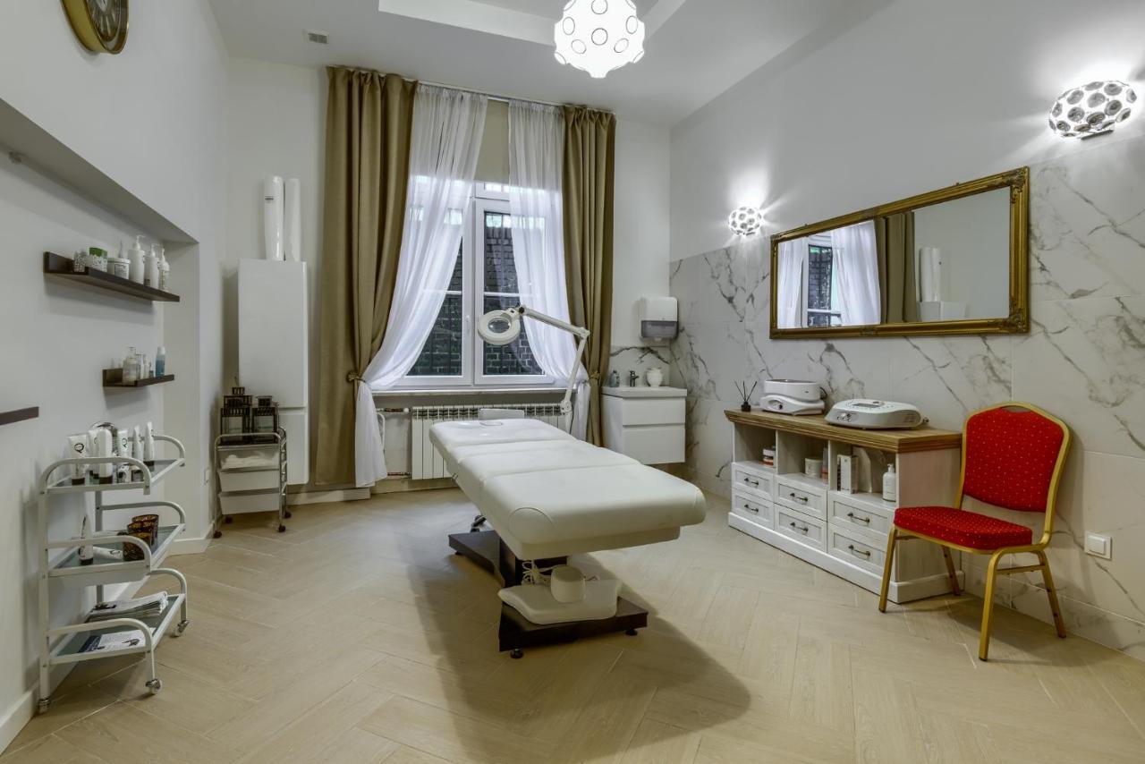Kadyny Folwark Hotel & Spa Kültér fotó