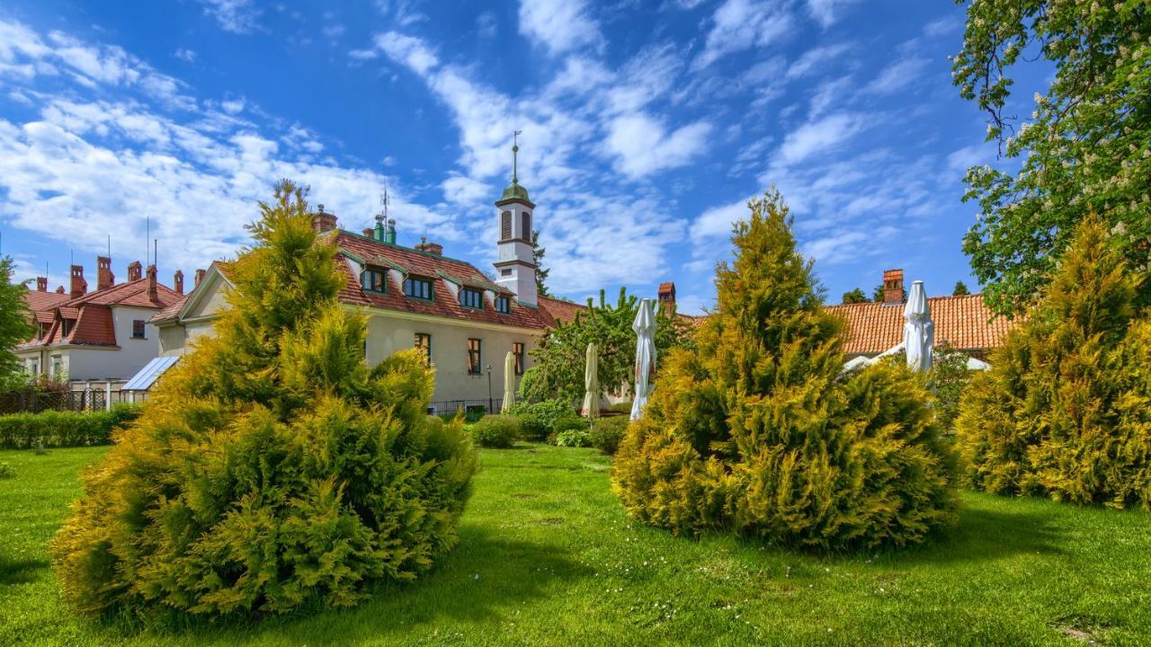 Kadyny Folwark Hotel & Spa Kültér fotó