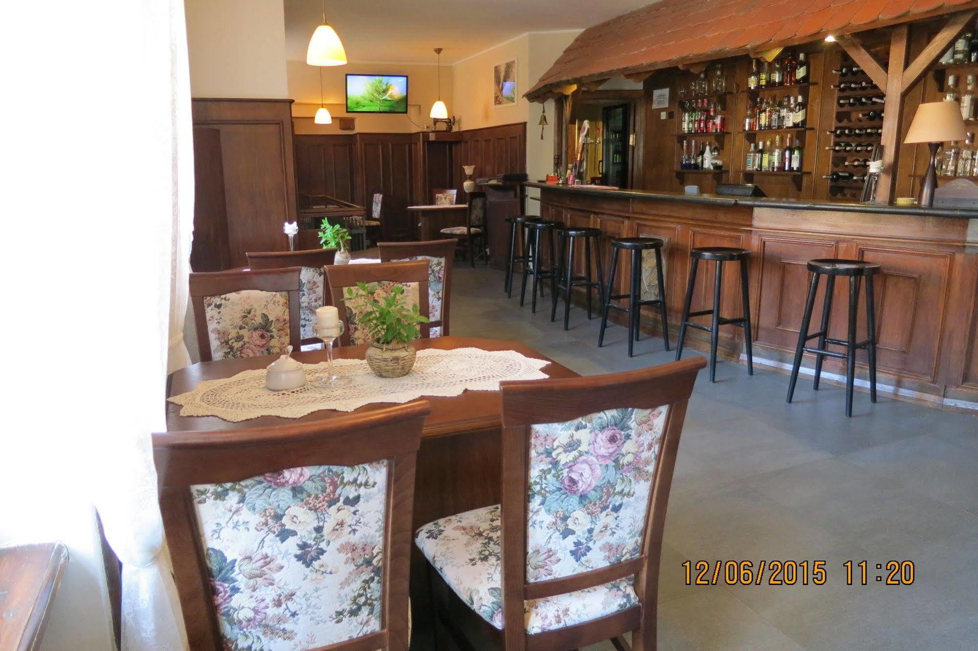 Kadyny Folwark Hotel & Spa Kültér fotó